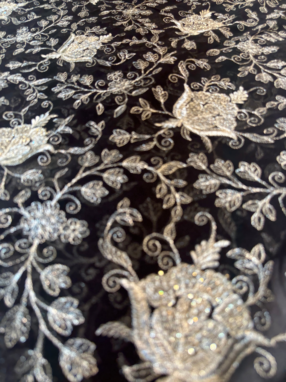 Black Designer Saree With Dupatta – Premium Floral Embroidery