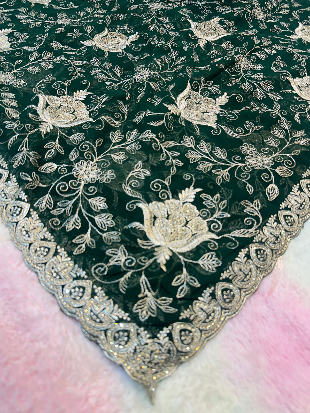 Dark Green Designer Saree With Dupatta – Elegant Floral Embroidery