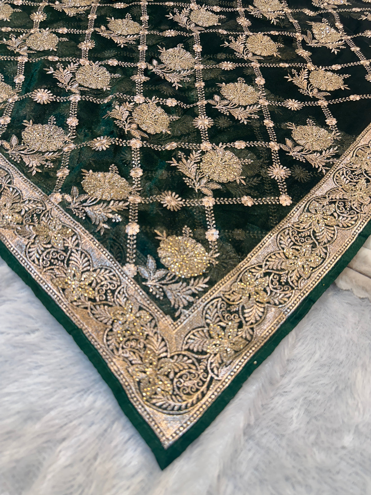 BUY 1 GET 1 FREE – Dark Green Zari & Zarkhan Saree