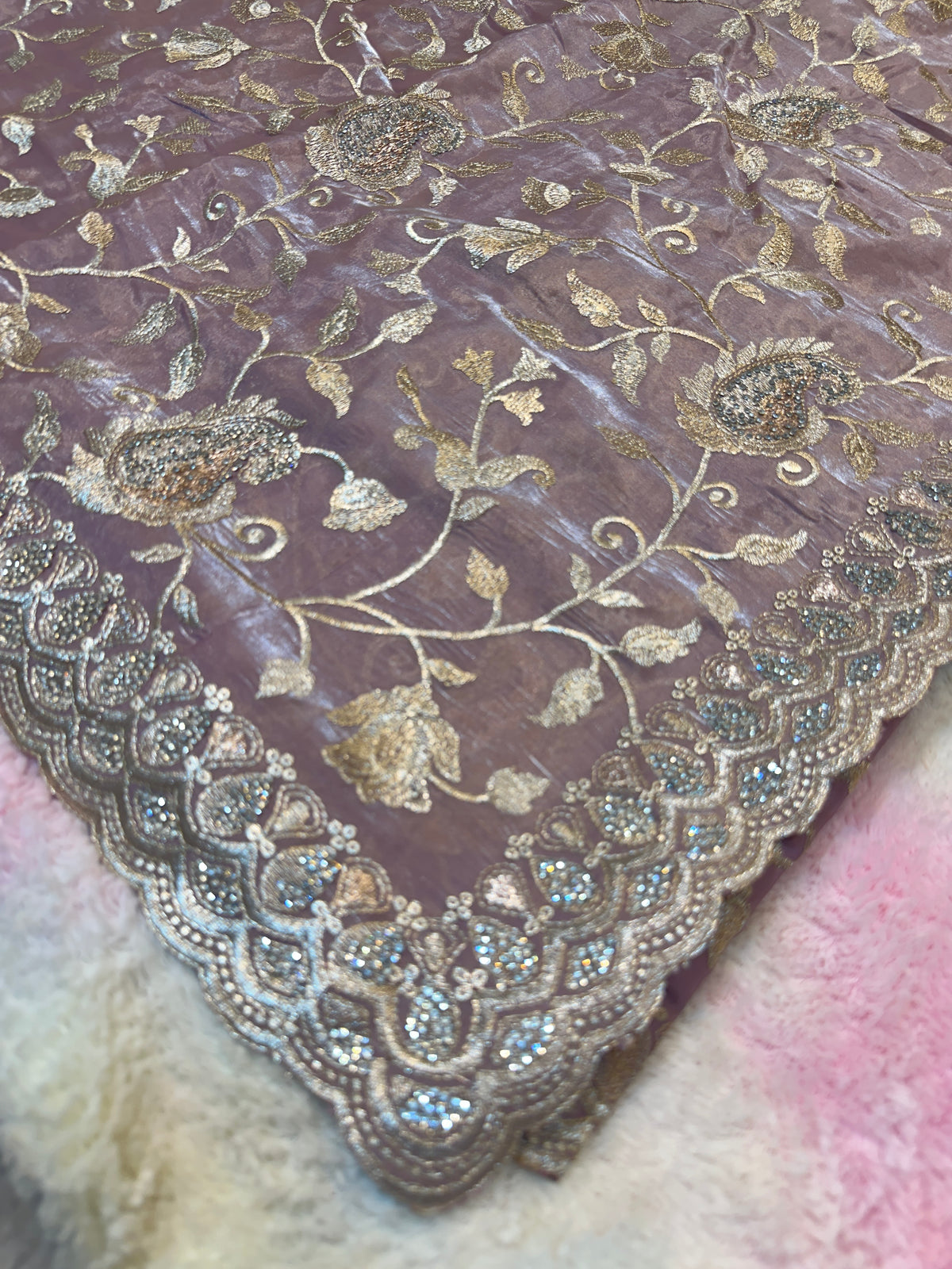 Buy 1 Get 1 FREE – Premium Mauve Zari Work Saree ✨
